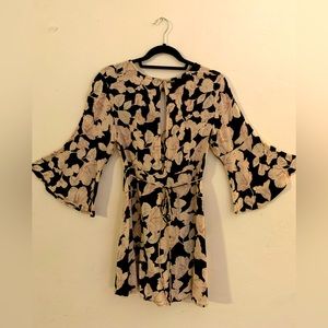 Black and pink floral Billabong dress bell sleeves